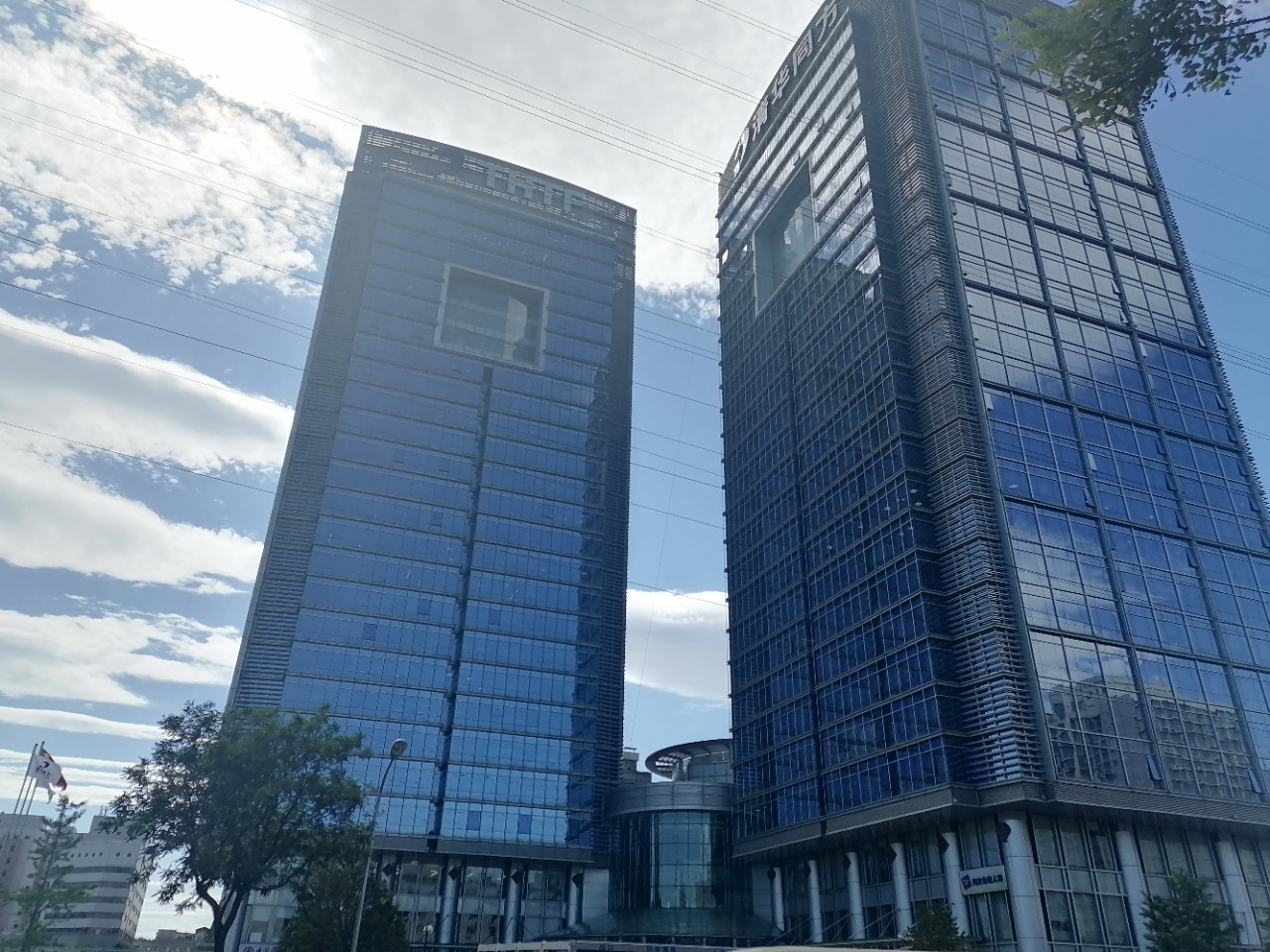 清华同方科技广场(大厦)出租房源实拍图1